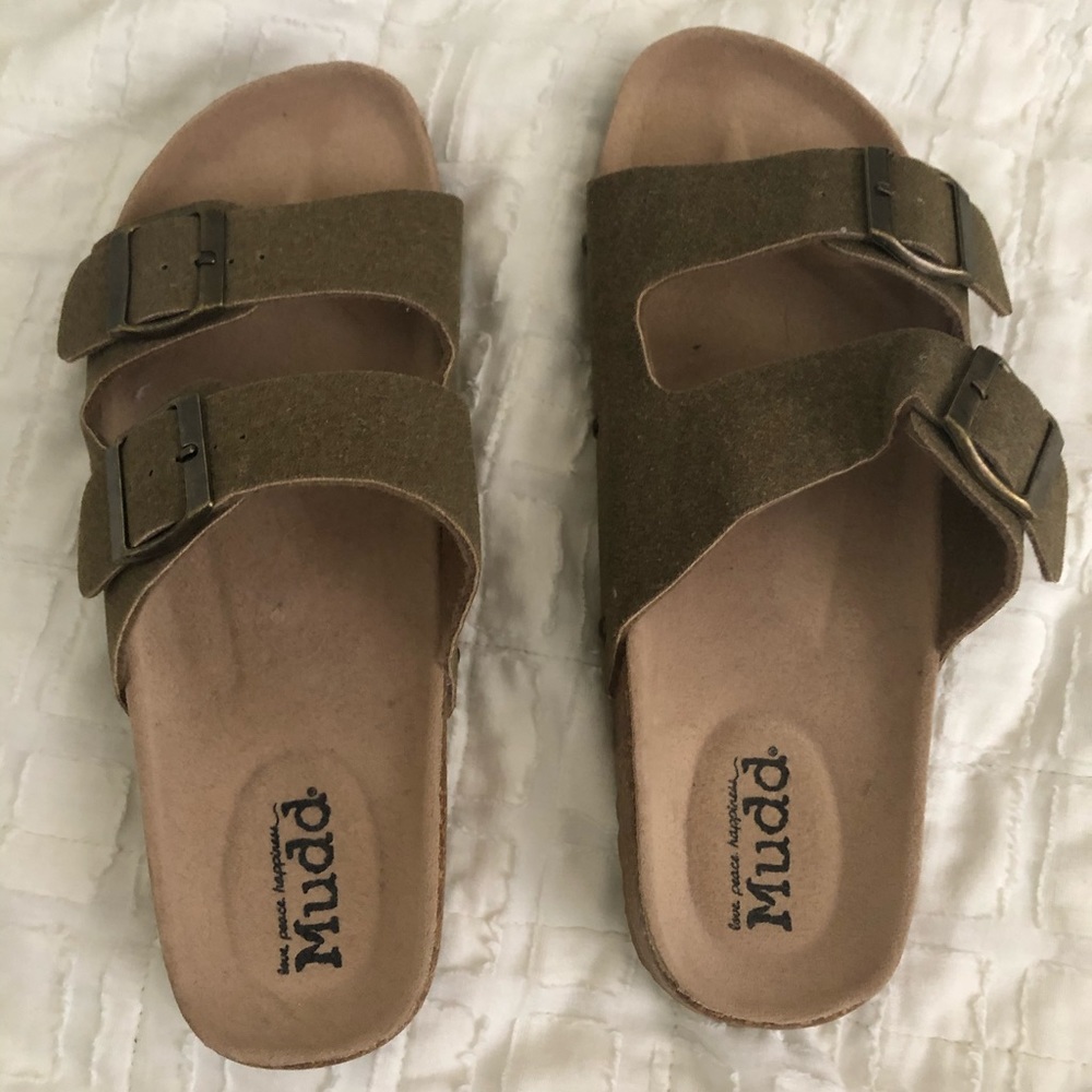 Off-brand Birkenstocks